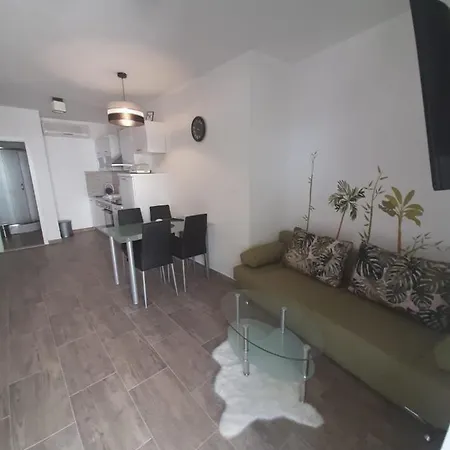 Mate Apartment