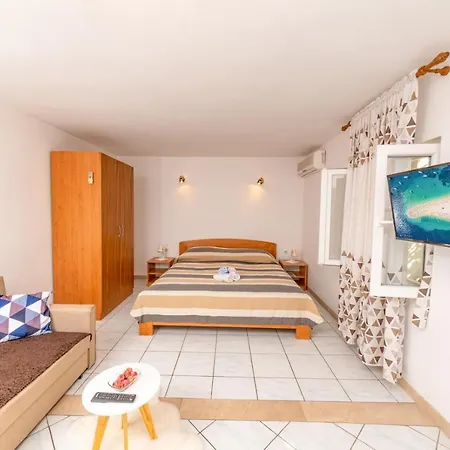 Mate Apartment *